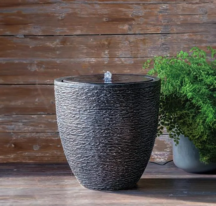 garden-fountains946206