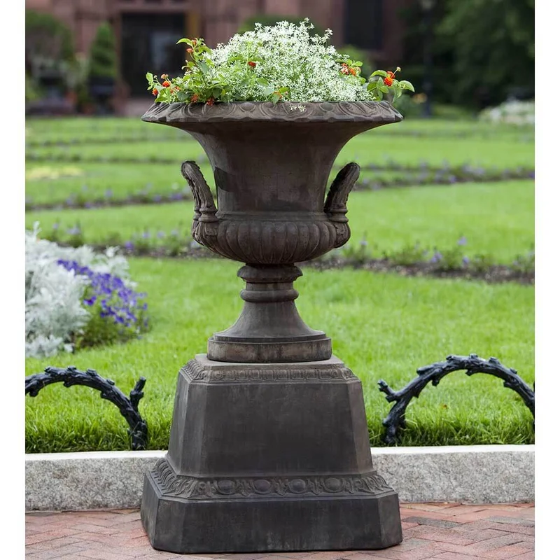 thegardengates928058