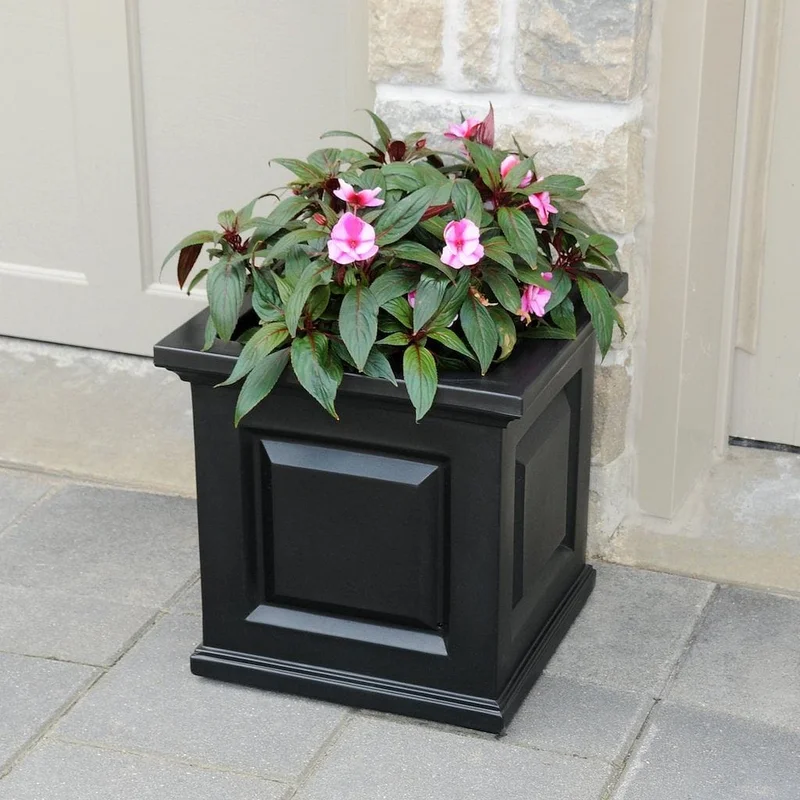 thegardengates933771