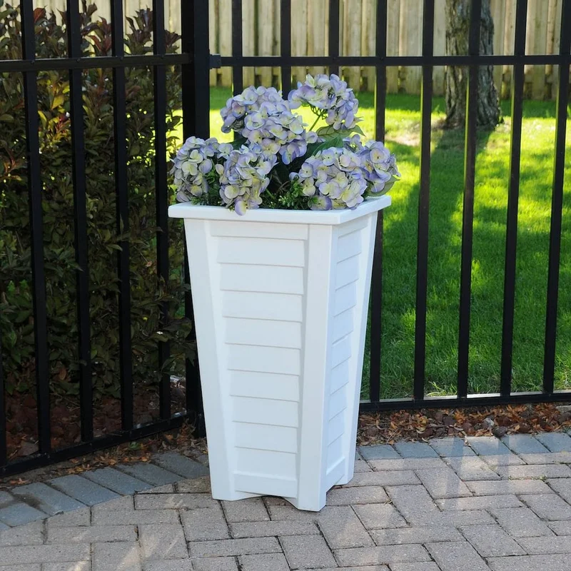 thegardengates933797