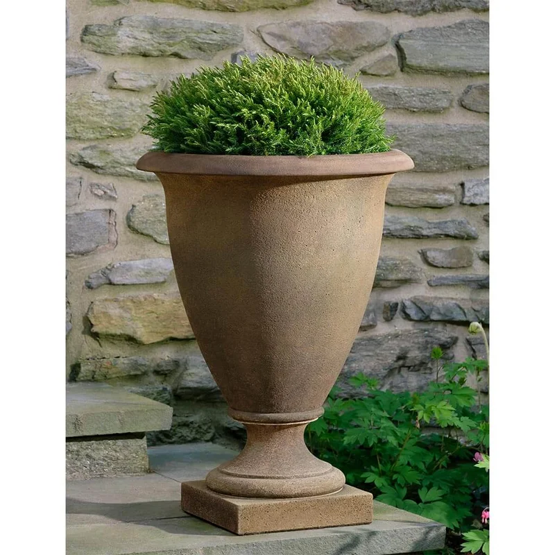 thegardengates942243